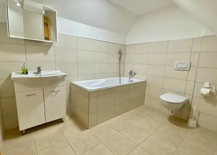 Jozef Valcianska Dolina Lazany